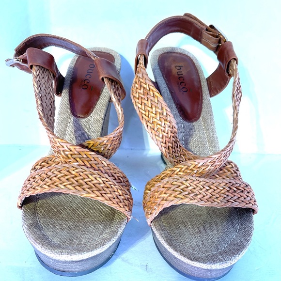 Bucco Wedge Shoe 10 - Picture 2 of 5